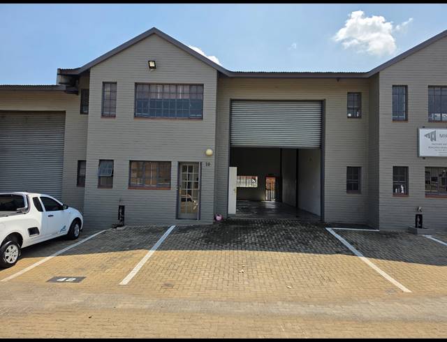 147M² MINI FACTORY TO LET IN KYA SANDS